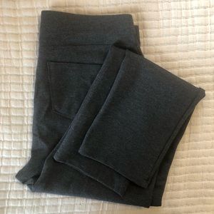 Karen Scott Sport Charcoal Gray Pull on Straight Leg Trousers PM